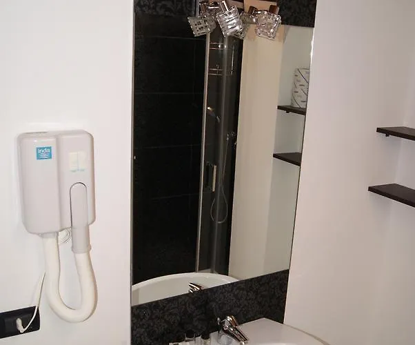 Aprilia 4* غرادو