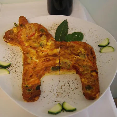 Aparthotel Aprilia 4*