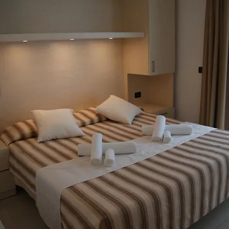 Aprilia Aparthotel