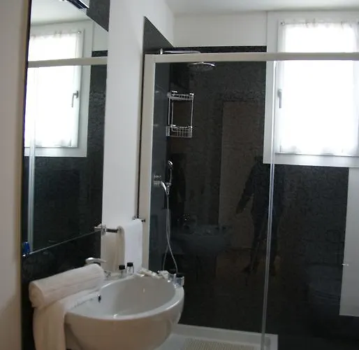 Hotel apartamentowy Aprilia 4*