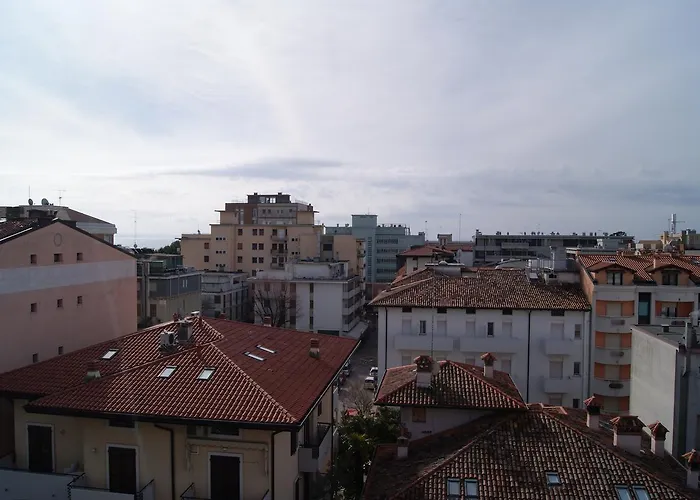 Hotel apartamentowy Aprilia 4*