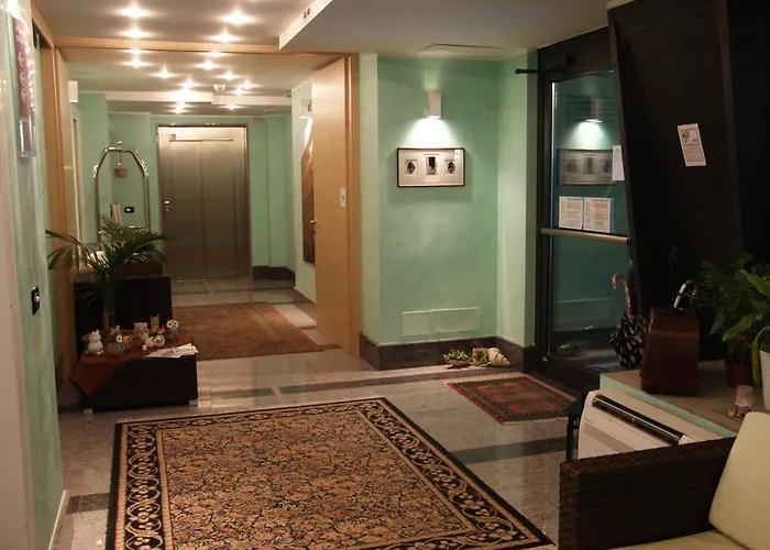 Hotel apartamentowy Aprilia 4*