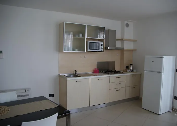 Aprilia Aparthotel Grado